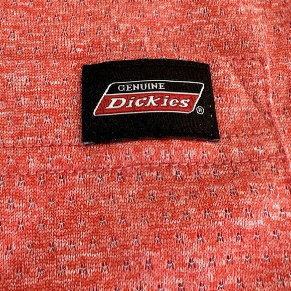 Dickie Tee Shirt Size 3XL Rust Color- Front pocket 100% Polyester Perforated - Picture 3 of 6
